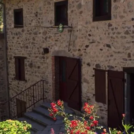 Holiday home Ancien Moulin Renove, Ideal Pour Familles : Nature, Jeux, Peche, Proche De Vichy, Confort Inclus - Fr-1-489-212 Ferrieres-sur-Sichon